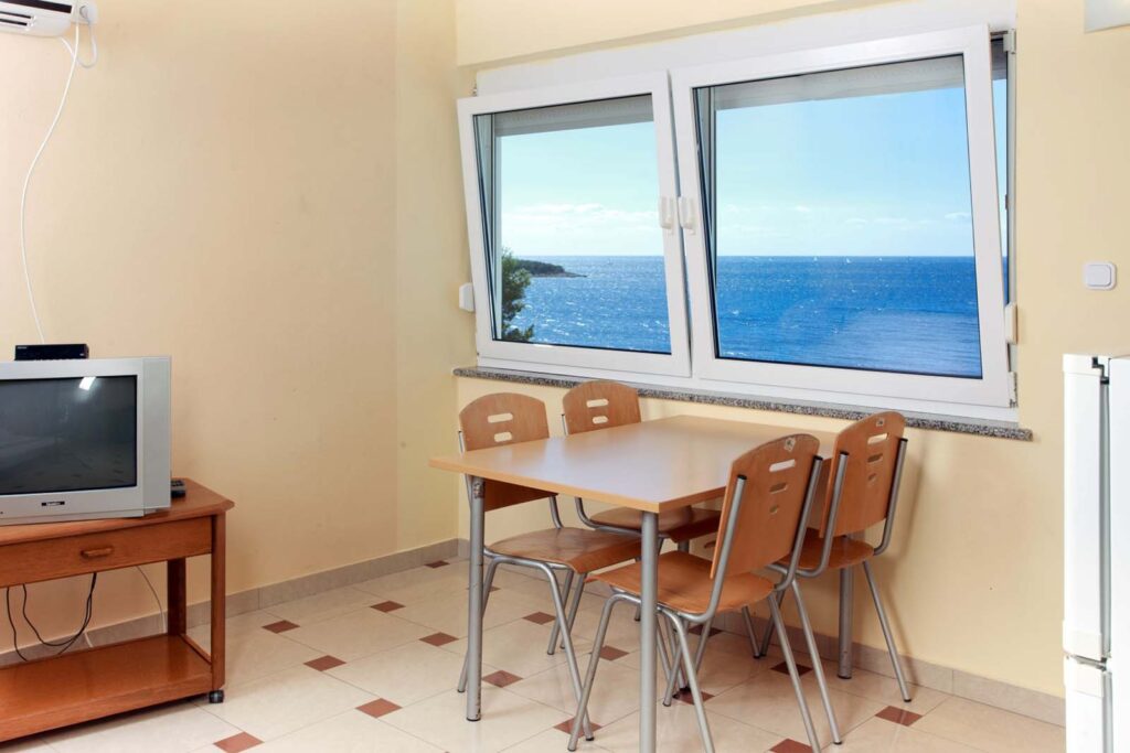 Blue-Houe_Studio-ap_2-Large